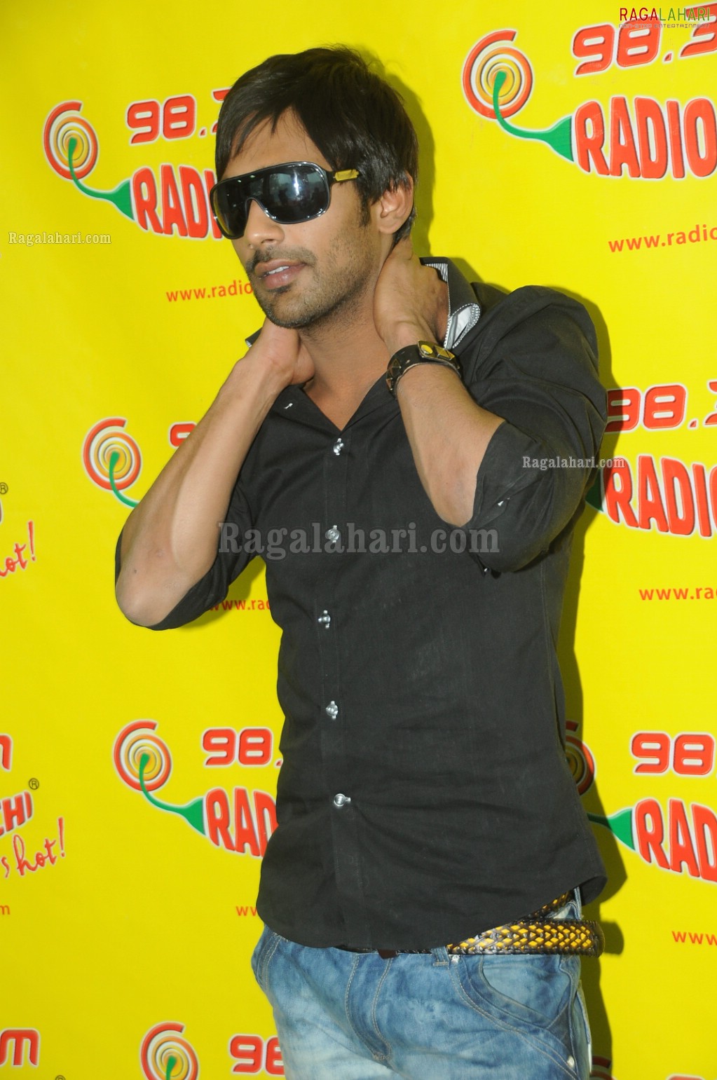 Varun Sandesh & Asmita Sood at Radio Mirchi