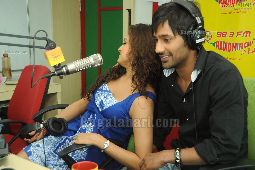Varun Sandesh & Asmita Sood at Radio Mirchi