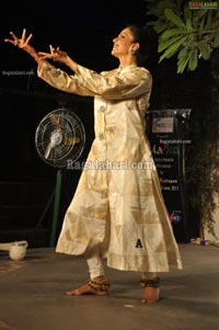 Dance Theatre Performace of 'Ma3ka' by Dr. Anita Ratnam