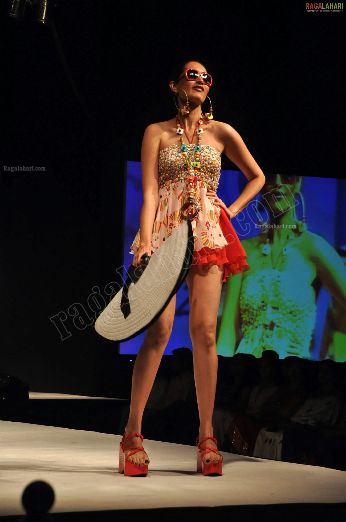 Calantha 2011 - Hamstech Fashion Show