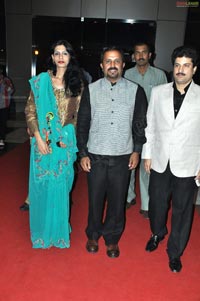 Lakhotia Institute of Design's Mega Fashion Show Luxluminous 2011