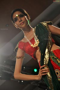 Lakhotia Institute of Design's Mega Fashion Show Luxluminous 2011