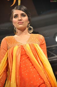 Lakhotia Institute of Design's Mega Fashion Show Luxluminous 2011