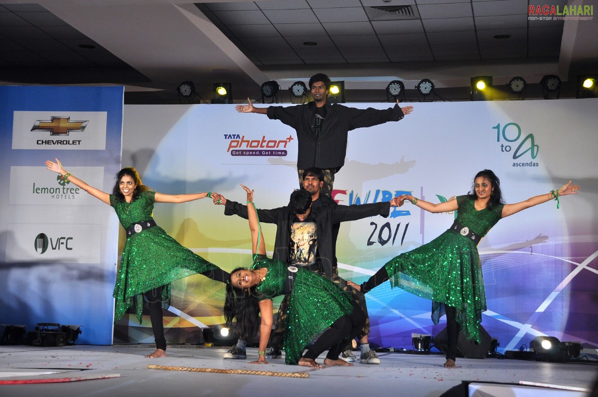 'Livewire 2011' Rocks Ascendas Parks