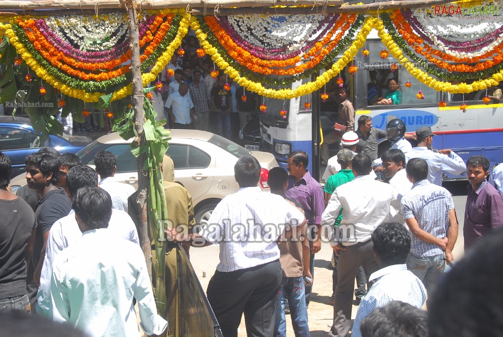 Mahesh Babu launches Jos Alukkas