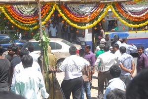 Mahesh Babu Launches Jos Alukkas at Punjagutta