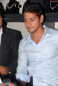 Mahesh Babu Launches Jos Alukkas at Punjagutta