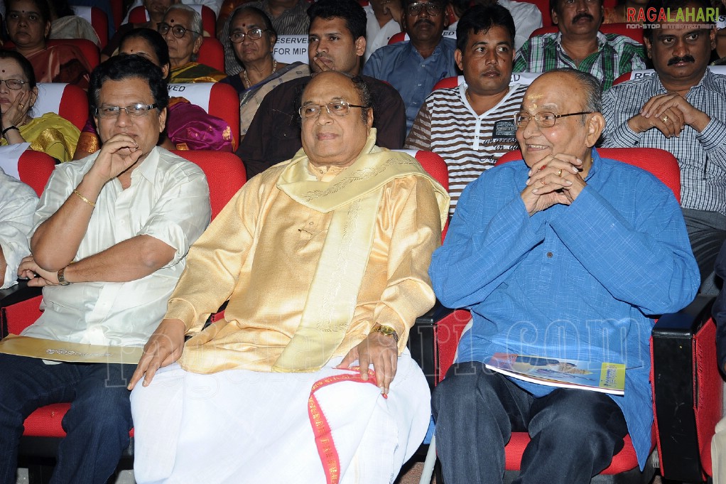 SP Balasubrahmanyam Conferred with Bala Gandharvam