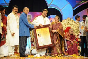 SP Balasubrahmanyam Conferred with Bala Gandharvam