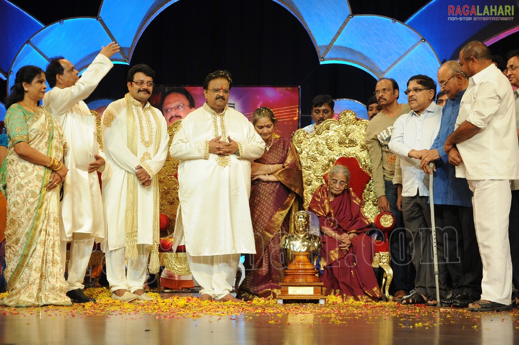 SP Balasubrahmanyam Conferred with Bala Gandharvam