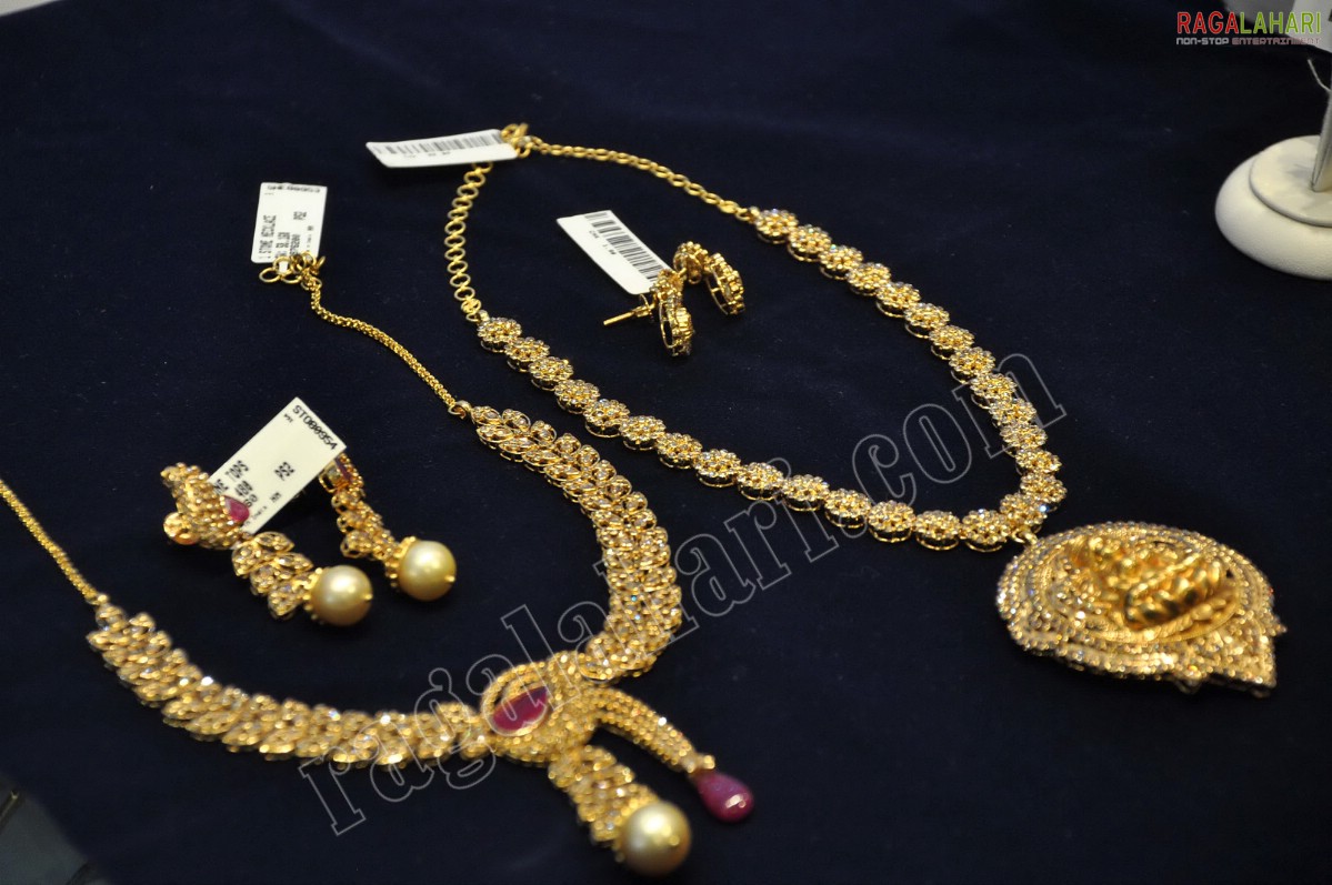 Sri Krishna Jewellers Triple Dhamaka