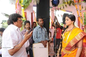 Jagapathi Babu, Priyamani