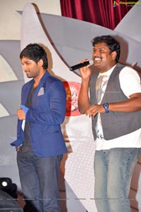 Allu Arjun meets the winners of Star Jalsa for Colgate Max Fresh