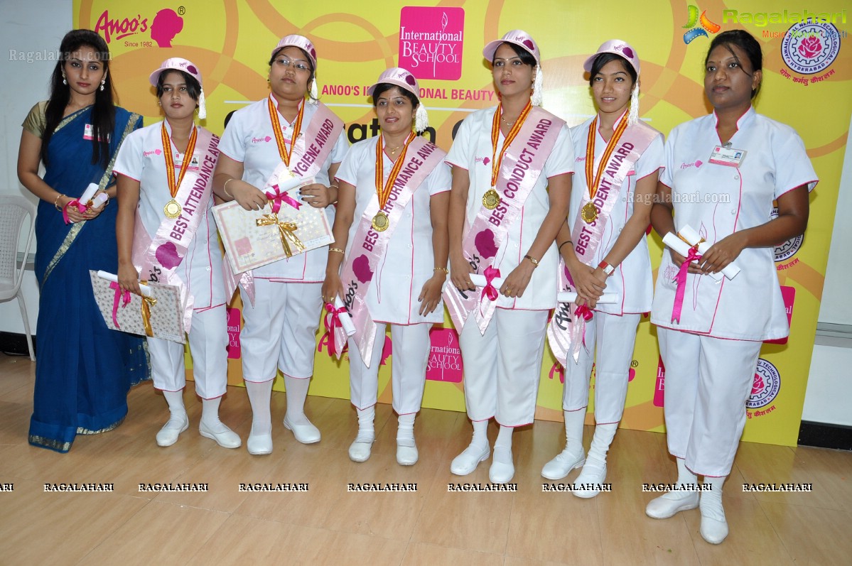 Anoo's International Beauty School celebrates 6th Convocation