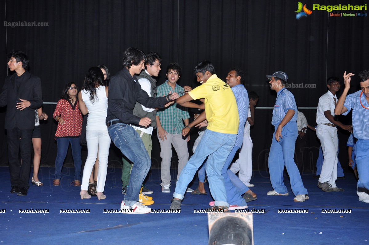 Hamstech's Dil Dosti Dance for Channel V