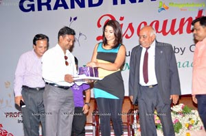 Photos of Richa Gangopadhyay launches Discount Card