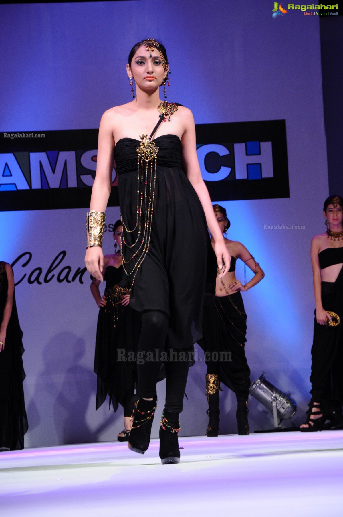 Hamstech Calantha Fashion Show 2012