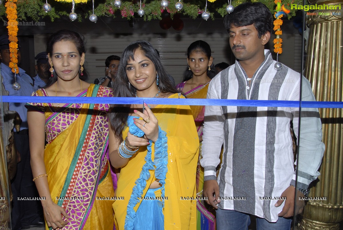 Madhavi Latha launches Krish Collections, Hyderabad