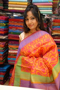 Madhavi Latha at Sreeja Fashions, Hyderabad