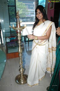 Madhavi Latha at Sreeja Fashions, Hyderabad