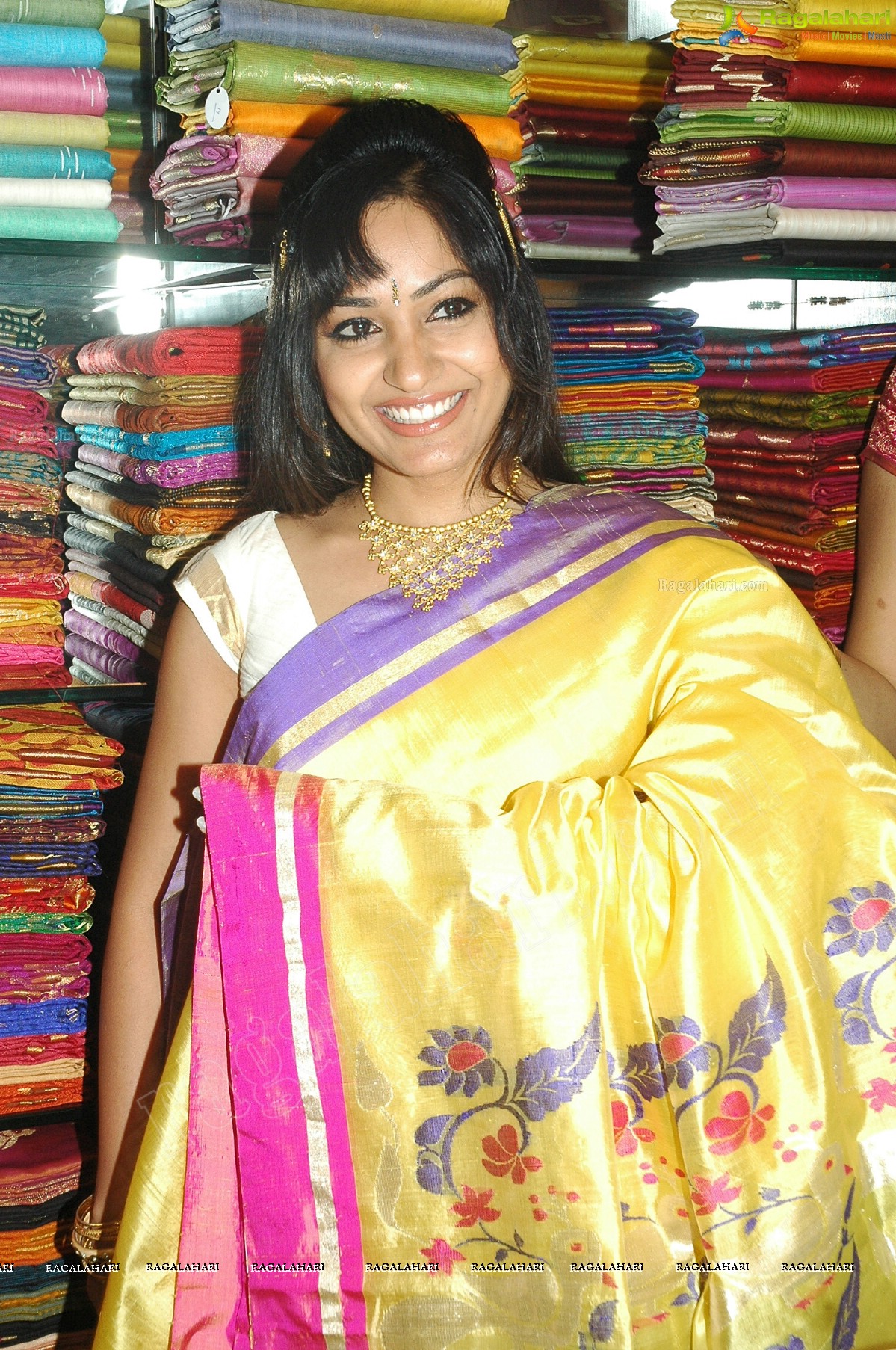 Madhavi Latha at Sreeja Fashions First Anniversary Discount Sale