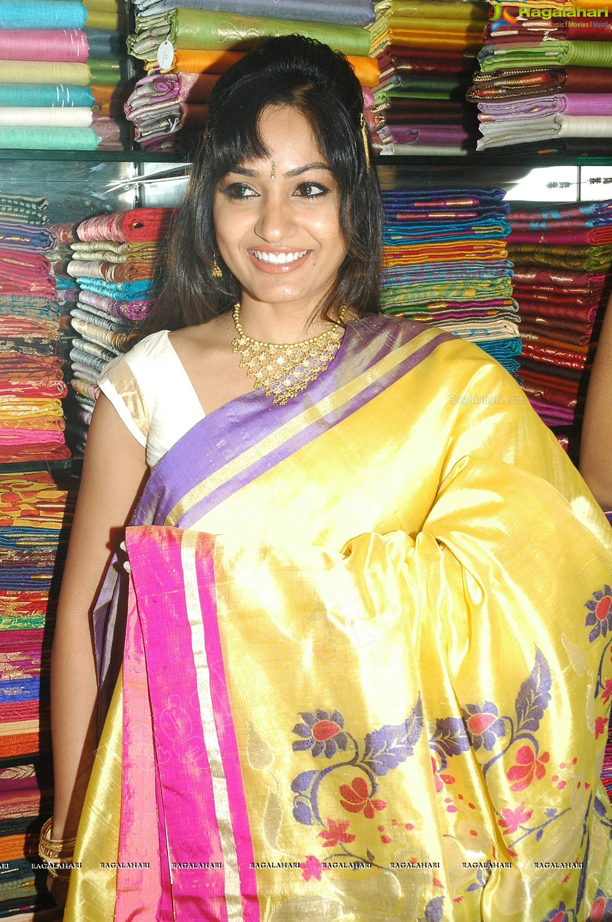 Madhavi Latha at Sreeja Fashions First Anniversary Discount Sale