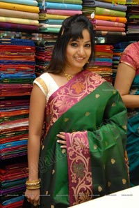 Madhavi Latha at Sreeja Fashions, Hyderabad