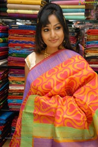 Madhavi Latha at Sreeja Fashions, Hyderabad