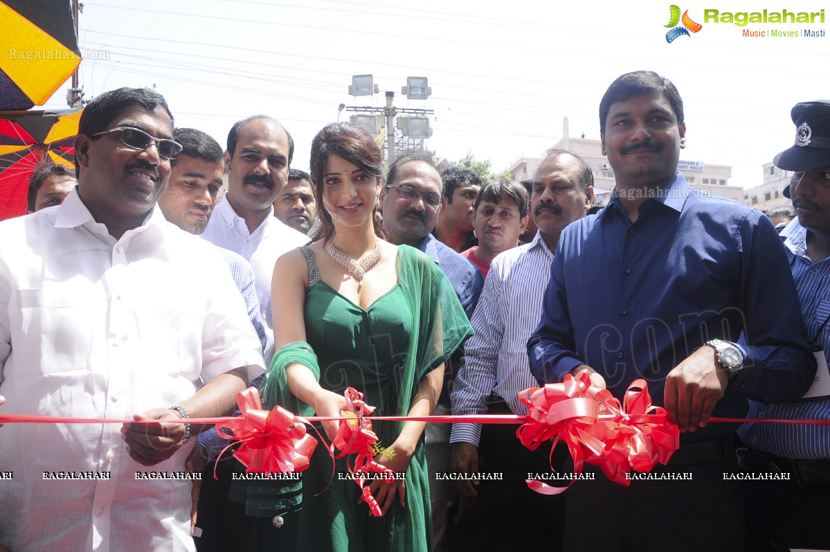 Shruti Haasan launches Malabar Gold & Diamonds at Dilsukhnagar