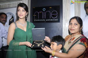 Shruti Haasan Launches Malabar Gold & Diamonds at Dilsukhnagar, Hyderabad
