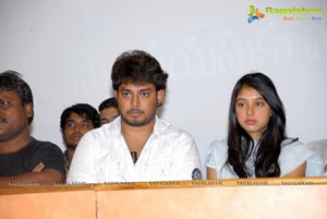 Photos of Mem Vayasuku Vacham Success Meet (Tanish, Niti Taylor)