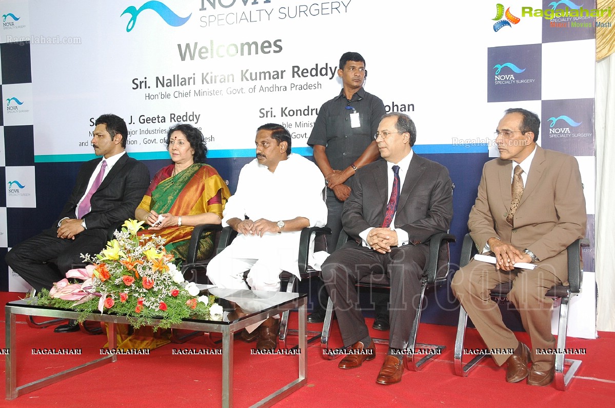 CM Kiran Kumar Reddy inaugurates Nova Specialty Surgery at Nova Medical Centers, Hyd