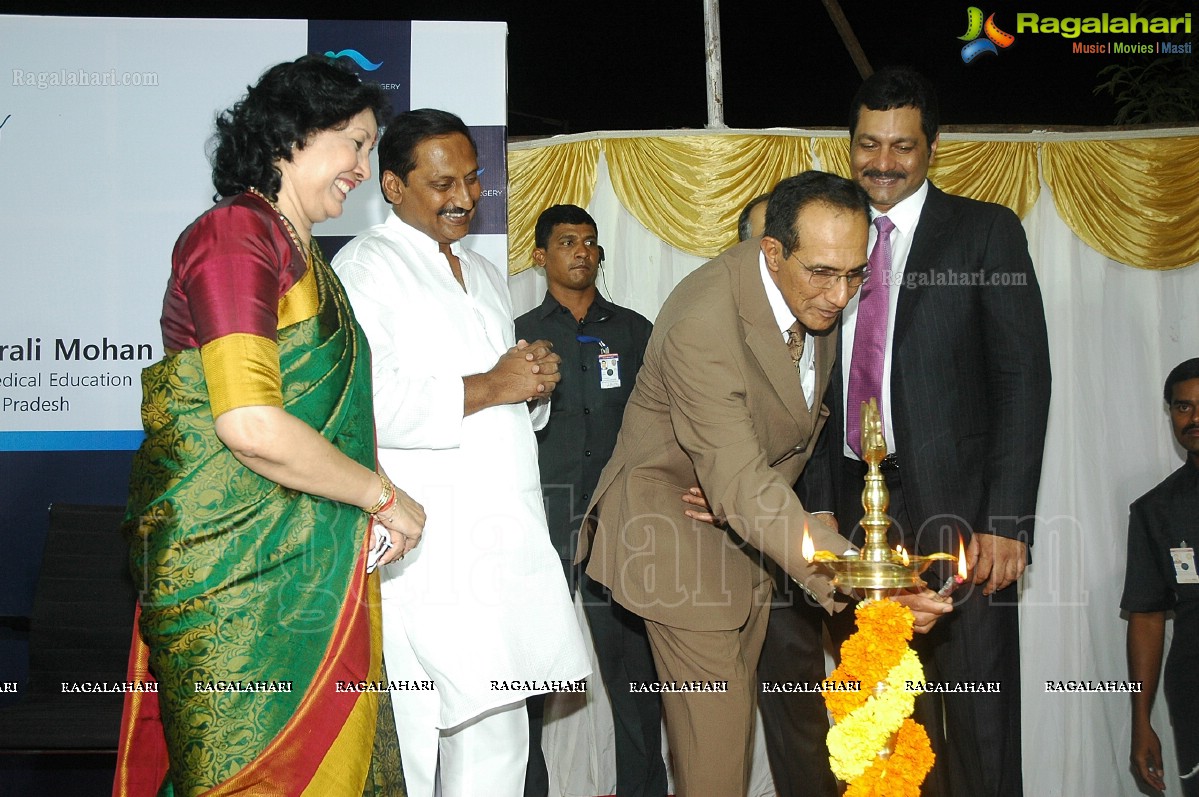 CM Kiran Kumar Reddy inaugurates Nova Specialty Surgery at Nova Medical Centers, Hyd