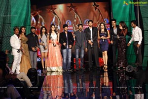 Hot and Spicy SIIMA 2012 Fashion Show