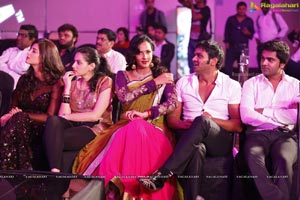 Hot and Spicy SIIMA 2012 Fashion Show