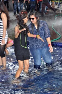 Photos of Sundown Monsoon Rain Dance Party at Aqua