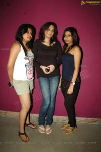 Kismet Pub, Hyderabad - June 16, 2012