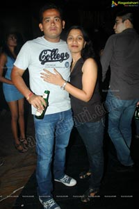 Kismet Pub, Hyderabad - June 16, 2012