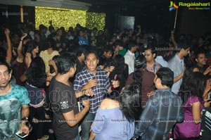 Kismet Pub, Hyderabad - June 16, 2012