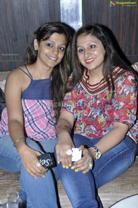 Photos of Tease Lounge Bar Taj Vivanta June 23 2012