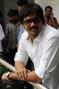 Teja's 1000 Abaddalu Press Meet