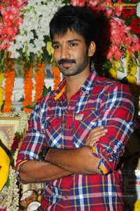 Aadi Pinisetty Aadarsha Chitralaya Film Muhurat