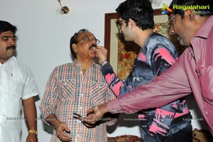 Hero Havish 2013 Birthday Celebrations