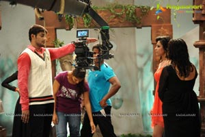 Manasunu Maayaseyake Working Stills