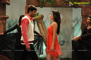 Manasunu Maayaseyake Working Stills