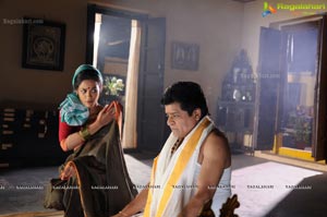 Saradaga Ammayito Hot Scenes