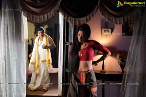 Saradaga Ammayito Hot Scenes