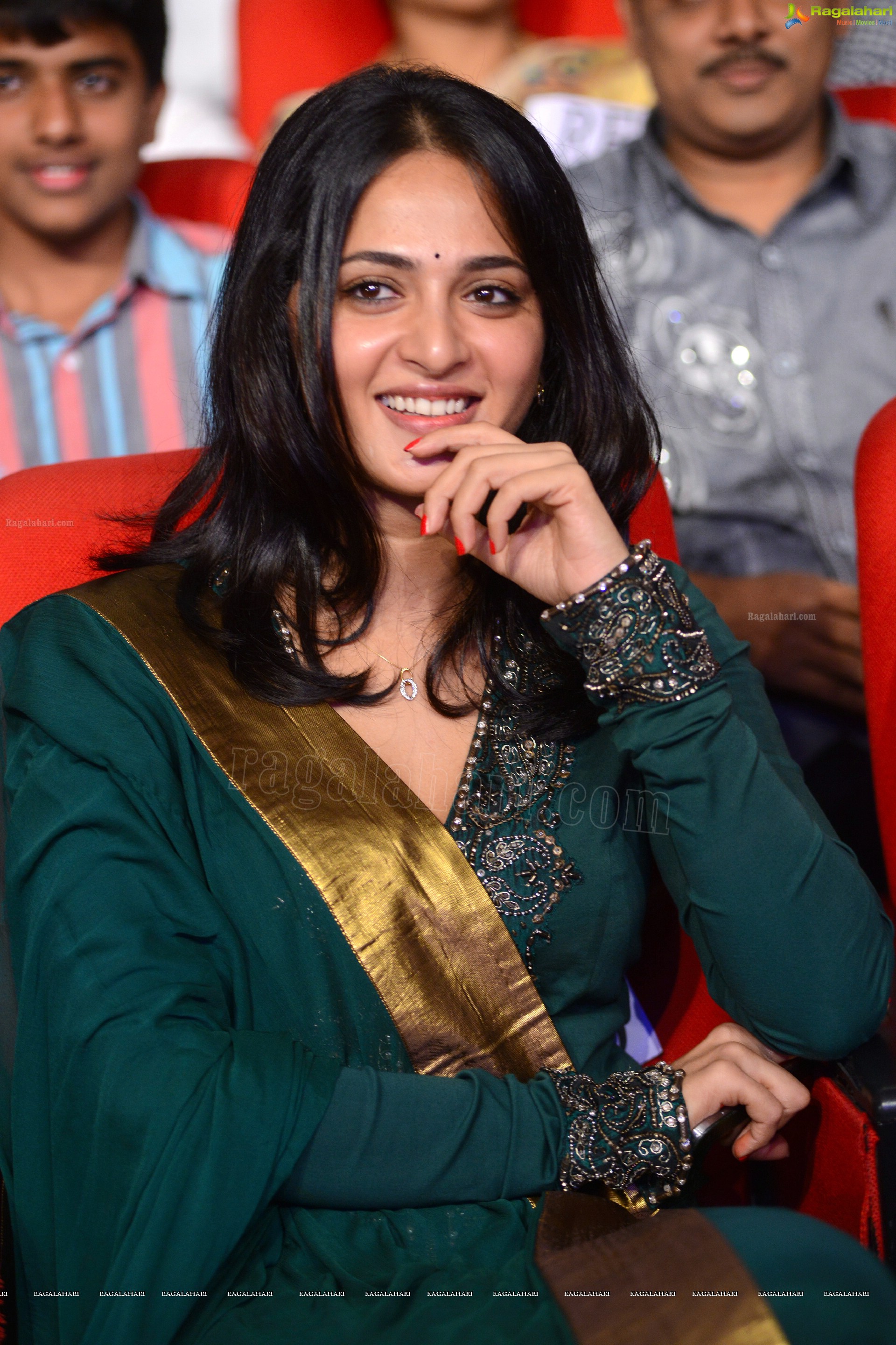 Anushka Shetty - HD Gallery