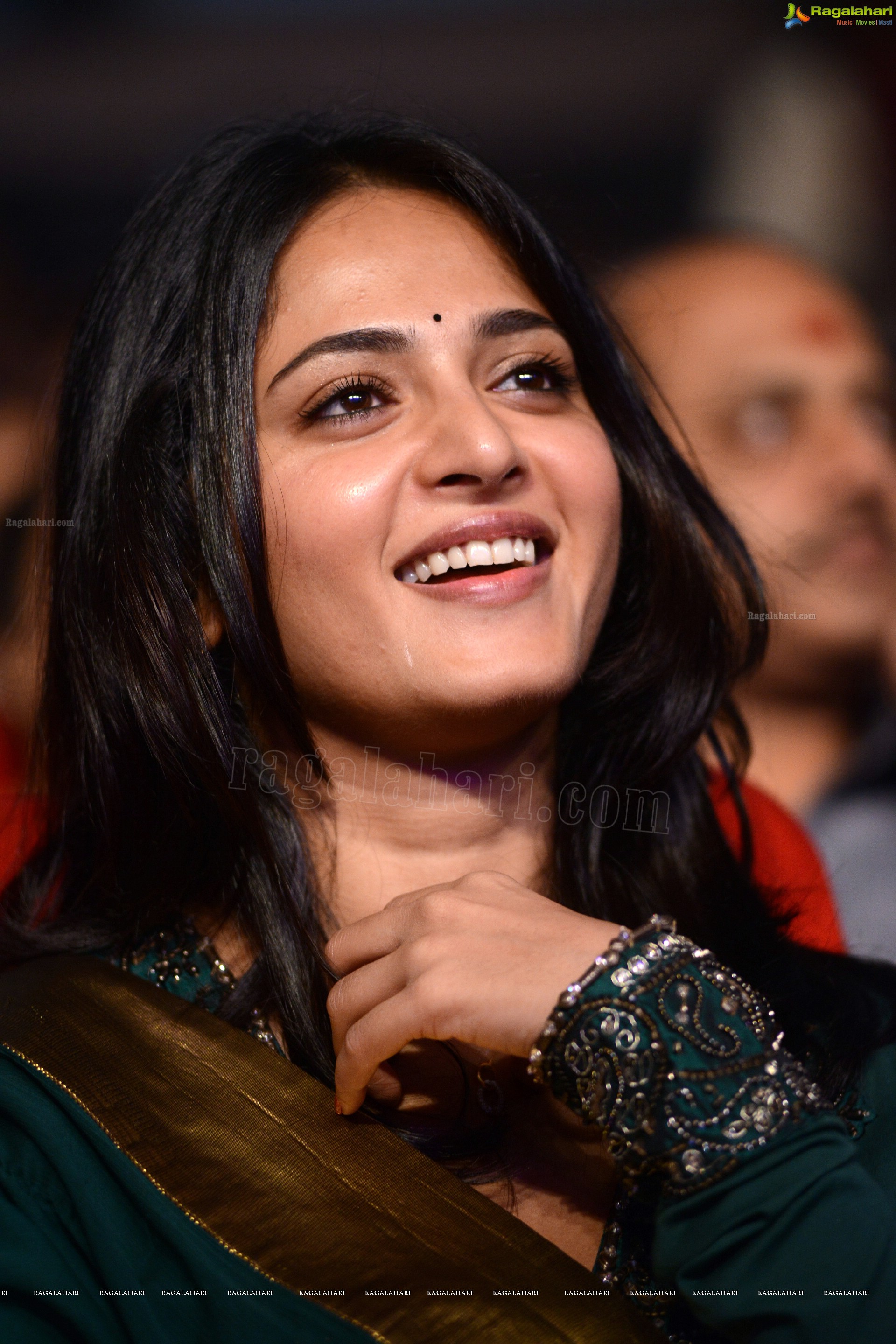 Anushka Shetty - HD Gallery