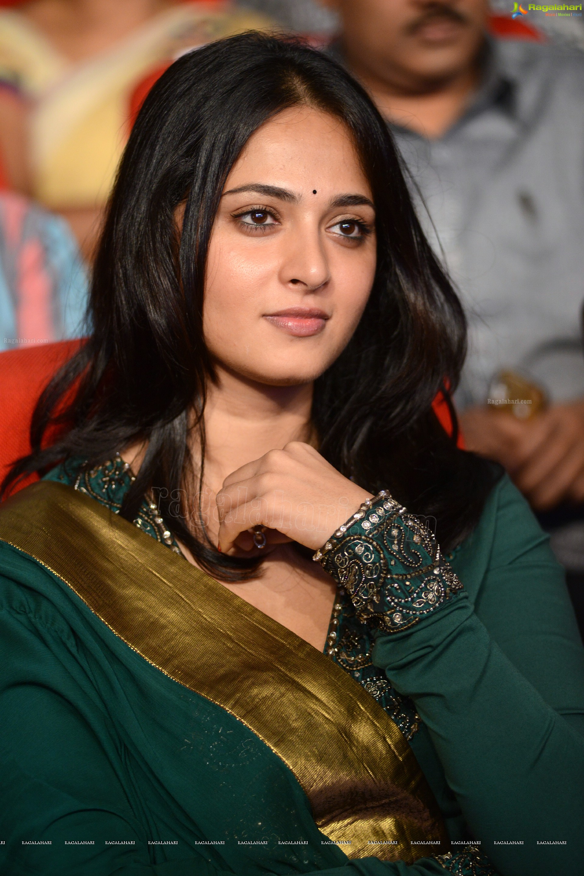 Anushka Shetty - HD Gallery